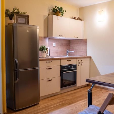 Cozy Suite With Inner Yard Wilna Exterior foto